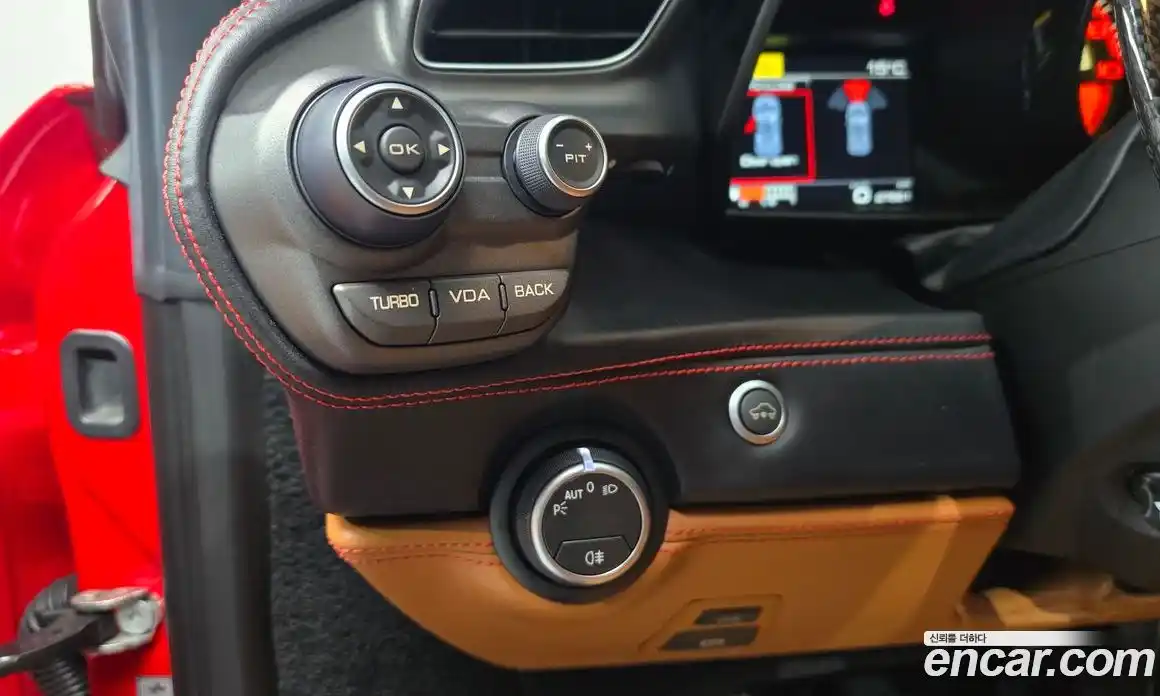 Ferrari 488 2018 3.9 гидро в Москве № 236315, фото 16