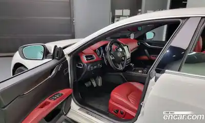 Maserati Ghibli 2017 3.0 гидро в Москве № 331097, миниатюра 10