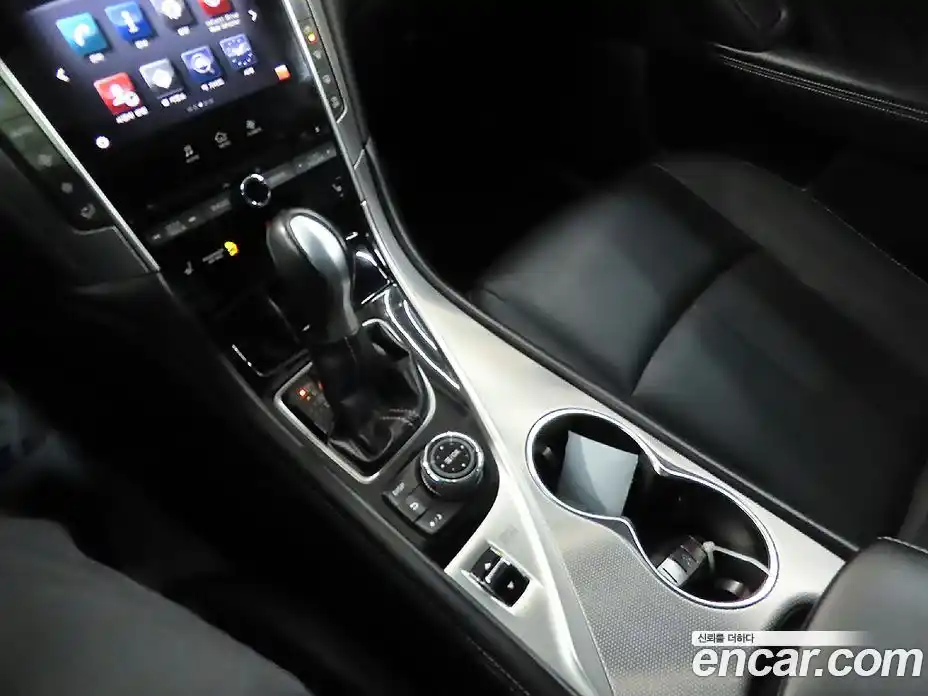 Infiniti Q50 2015 2.1 гидро в Москве № 336512, фото 13