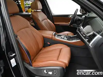 BMW X5 2024 4.4 гидро в Москве № 968103, миниатюра 10