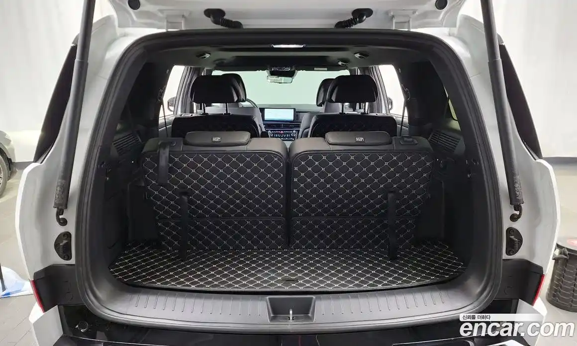 Hyundai Santa Fe 2023 1.6 гидро в Москве № 107797, фото 20