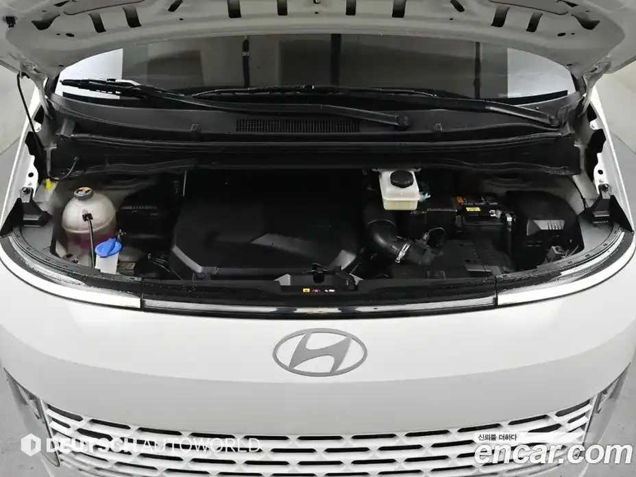 Hyundai Staria 2024 2.2 гидро в Москве № 112472, фото 6