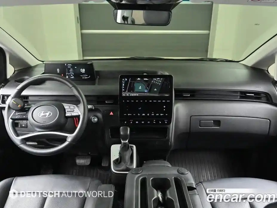 Hyundai Staria 2024 2.2 гидро в Москве № 112472, фото 7