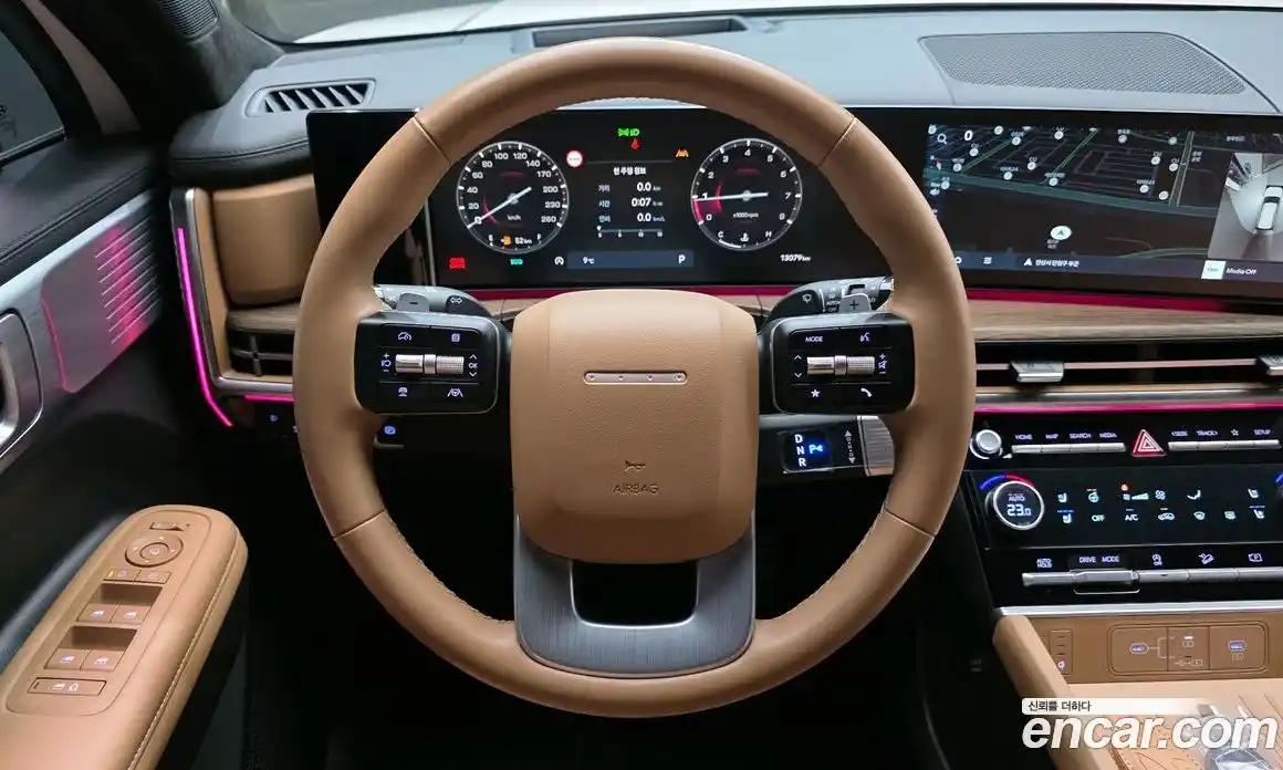 Hyundai Santa Fe 2025 2.5 гидро в Москве № 130592, фото 13