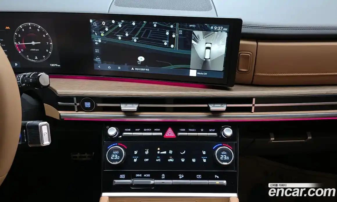 Hyundai Santa Fe 2025 2.5 гидро в Москве № 130592, фото 19