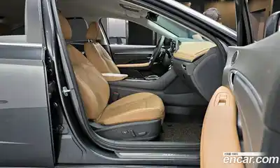 Hyundai Sonata 2019 2.0 гидро в Москве № 1317651, миниатюра 10