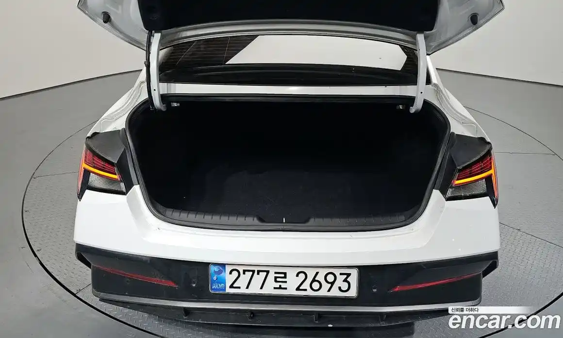 Hyundai Avante 2023 1.6 гидро в Москве № 1317801, фото 20