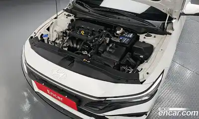 Hyundai Avante 2023 1.6 гидро в Москве № 1317801, миниатюра 6