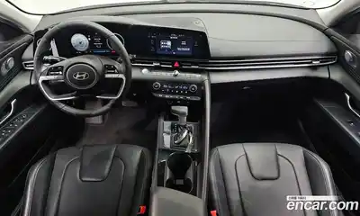 Hyundai Avante 2023 1.6 гидро в Москве № 1317801, миниатюра 7