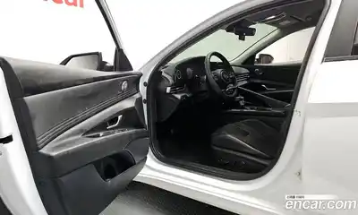 Hyundai Avante 2023 1.6 гидро в Москве № 1317801, миниатюра 10