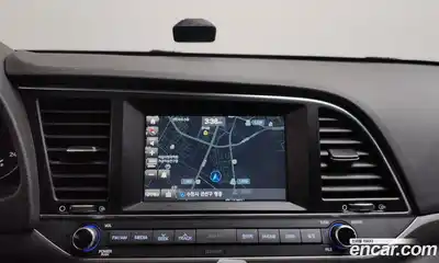 Hyundai Avante 2016 1.6 гидро в Москве № 1317842, миниатюра 12