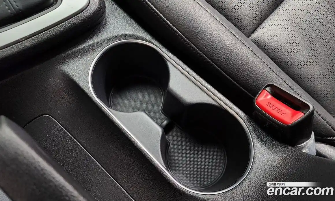 Hyundai Avante 2016 1.6 гидро в Москве № 1317842, фото 16