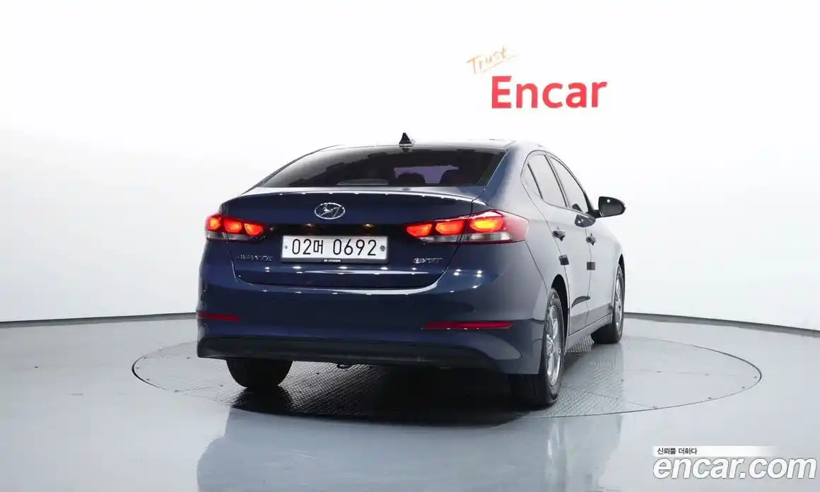 Hyundai Avante 2016 1.6 гидро в Москве № 1317842, фото 4