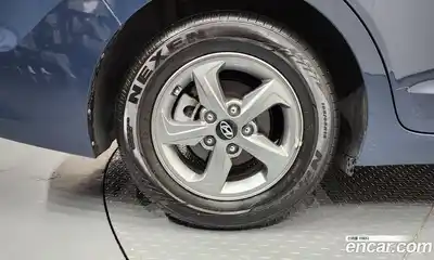 Hyundai Avante 2016 1.6 гидро в Москве № 1317842, миниатюра 5