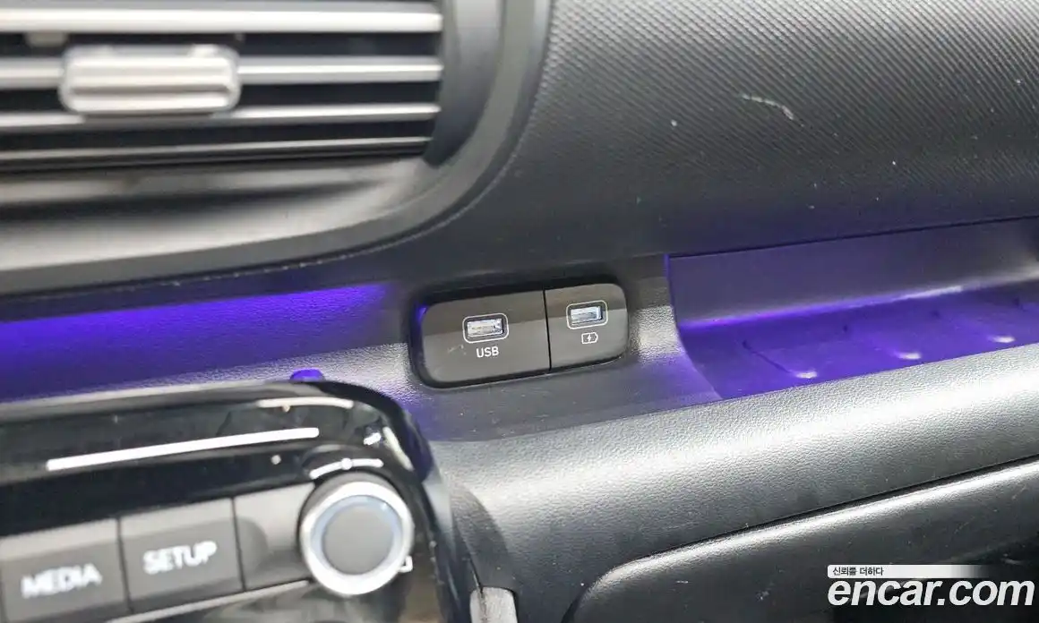 Hyundai Casper 2023 1.0 Автомат в Москве № 1317921, фото 13