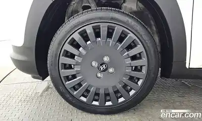 Hyundai Casper 2023 1.0 Автомат в Москве № 1317921, миниатюра 5