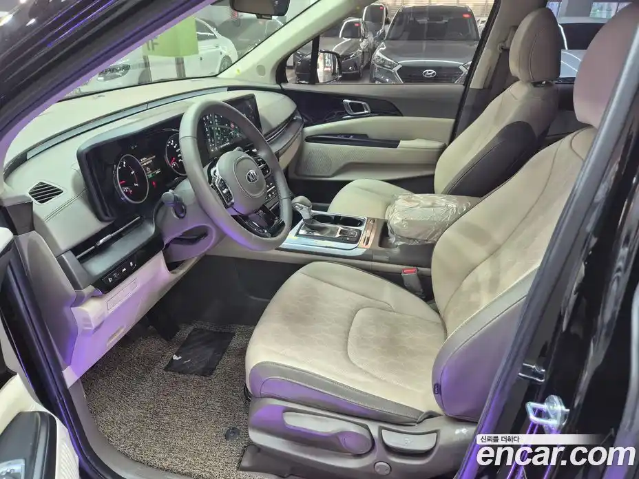 Kia Canival 2021 2.2 гидро в Москве № 1318127, фото 7
