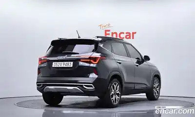 Kia Seltos 2022 1.6 гидро в Москве № 1318512, миниатюра 2