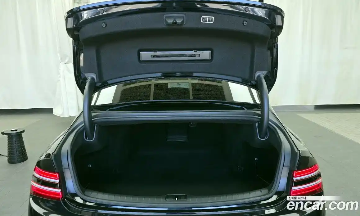 Genesis G80 2021 3.5 Классический в Москве № 1318734, фото 20