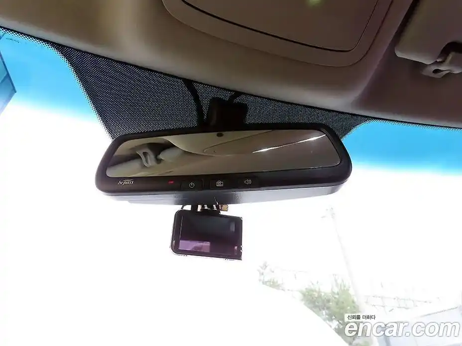 SsangYong TIBOLI 2015 1.6 Автомат в Москве № 1319709, фото 16