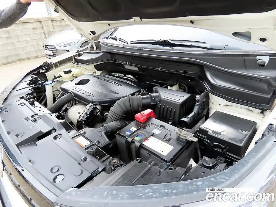 SsangYong TIBOLI 2015 1.6 Автомат в Москве № 1319709, фото 17