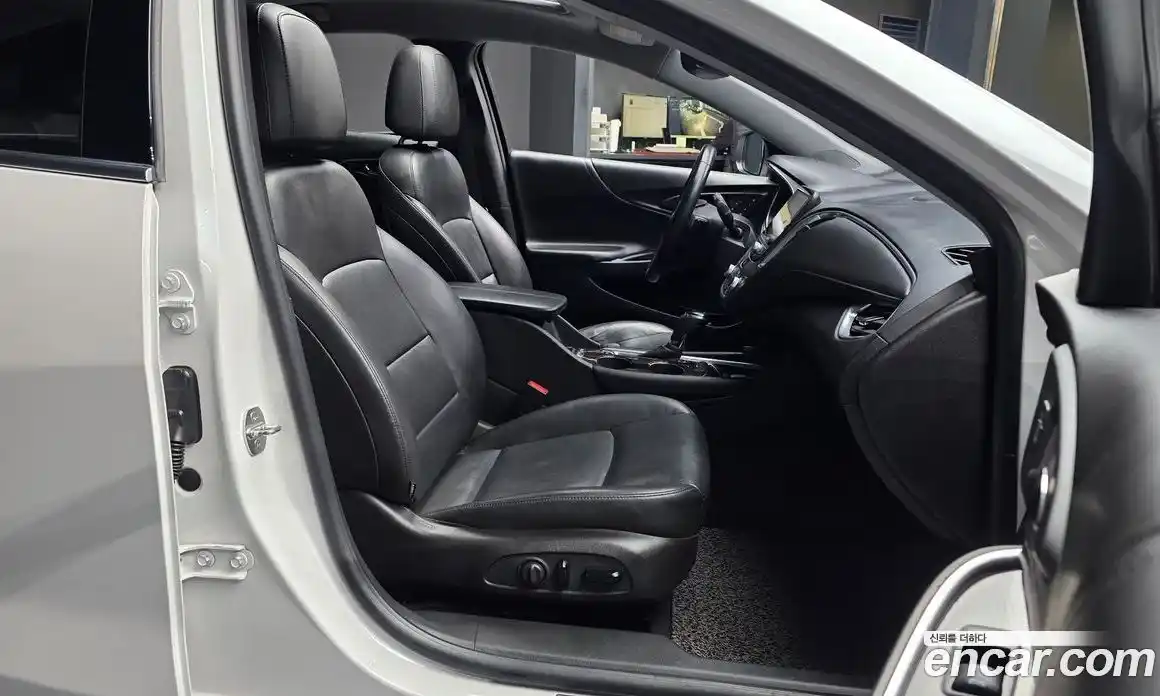 Chevrolet Malibu 2017 2.0 гидро в Москве № 1320159, фото 11