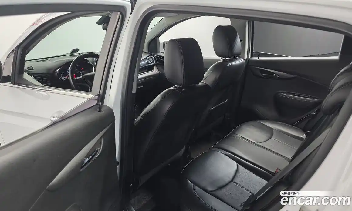 Chevrolet Spark 2017 1.0 гидро в Москве, фото 18