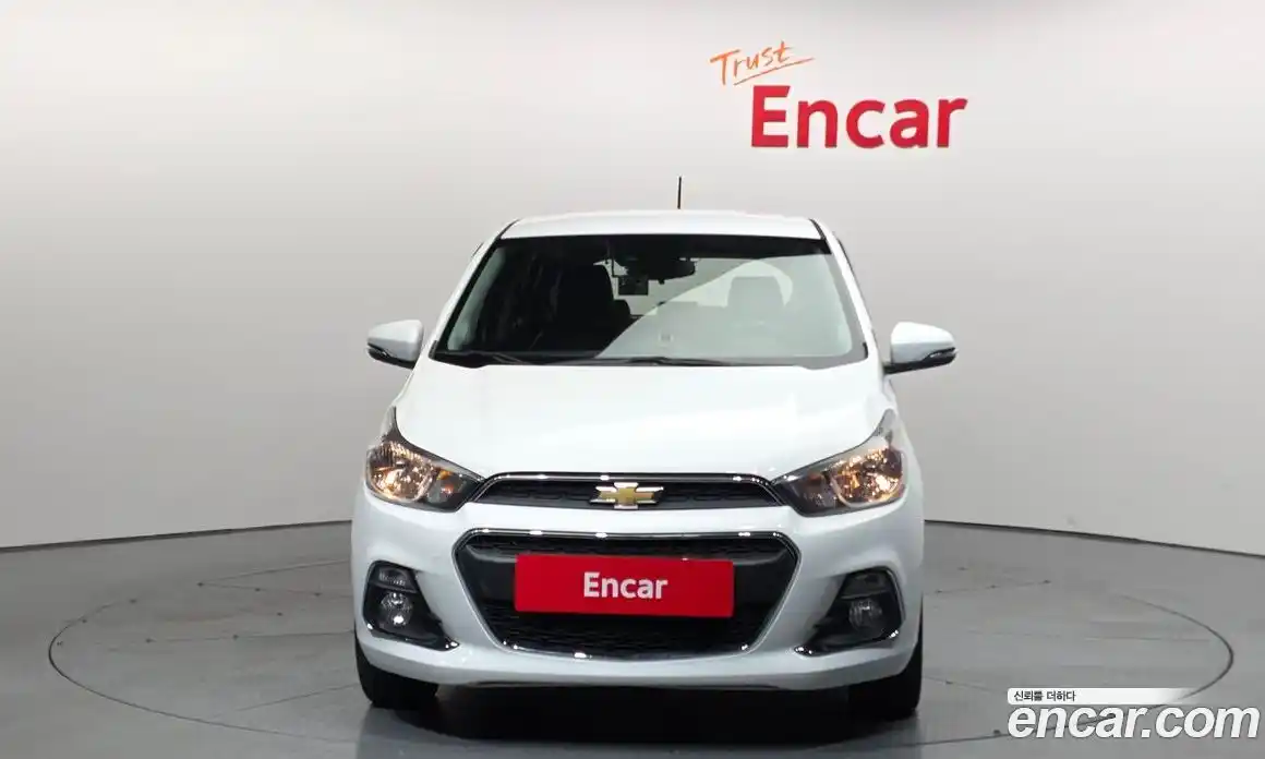 Chevrolet Spark 2017 1.0 гидро в Москве, фото 3
