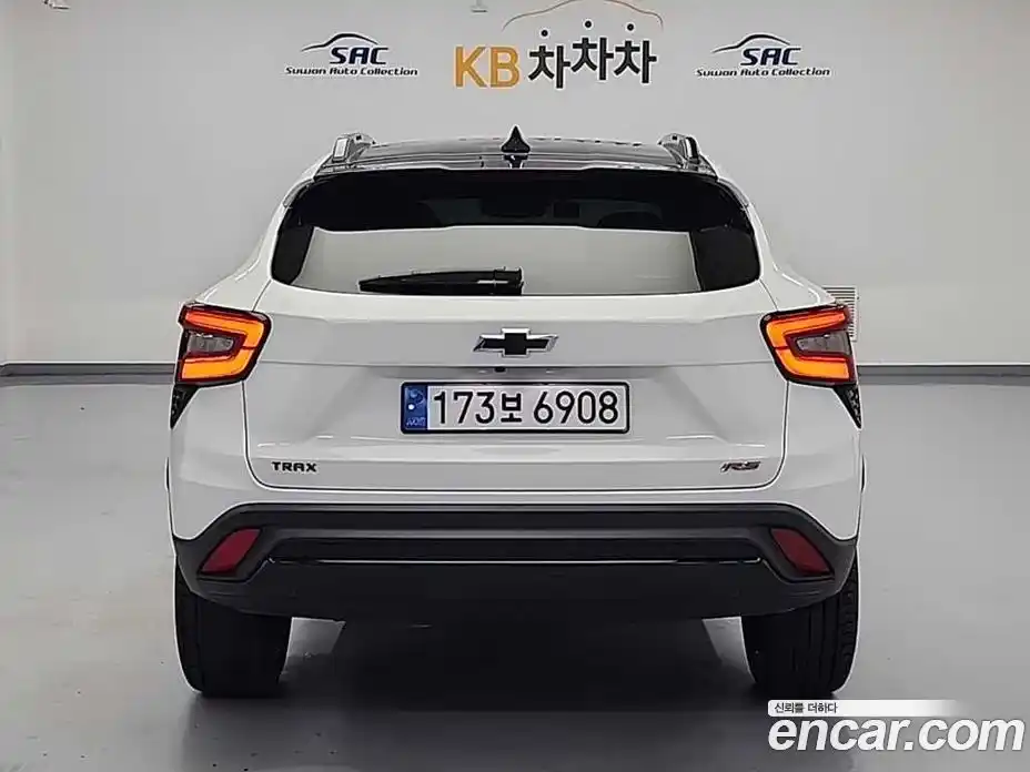 Chevrolet Trax 2024 1.2 гидро в Москве № 1320924, фото 3