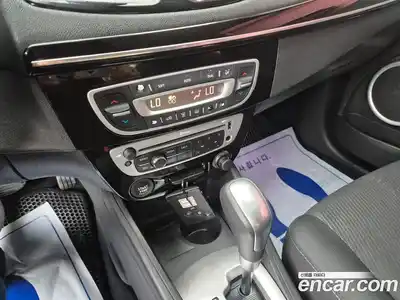 Renault SM3 2015 1.6 гидро в Москве № 1321610, миниатюра 12