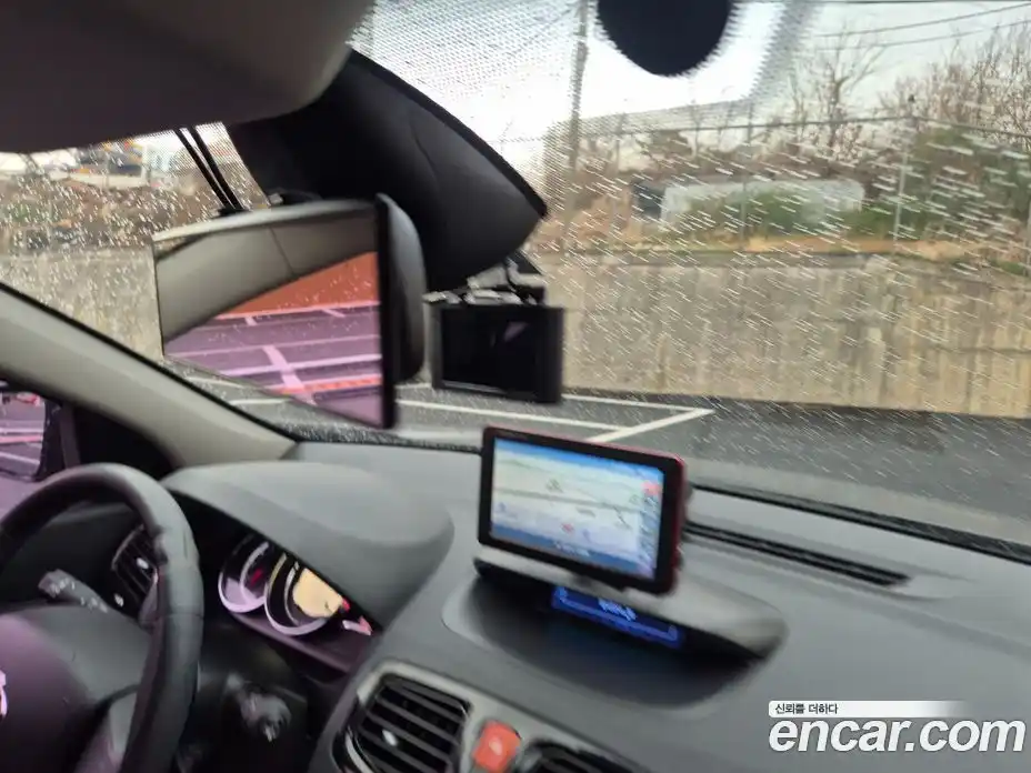 Renault SM3 2015 1.6 гидро в Москве № 1321610, фото 15