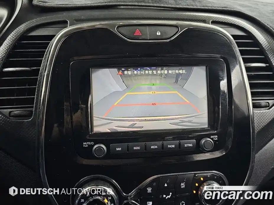 Renault QM3 2014 1.5 гидро в Москве № 1321626, фото 15