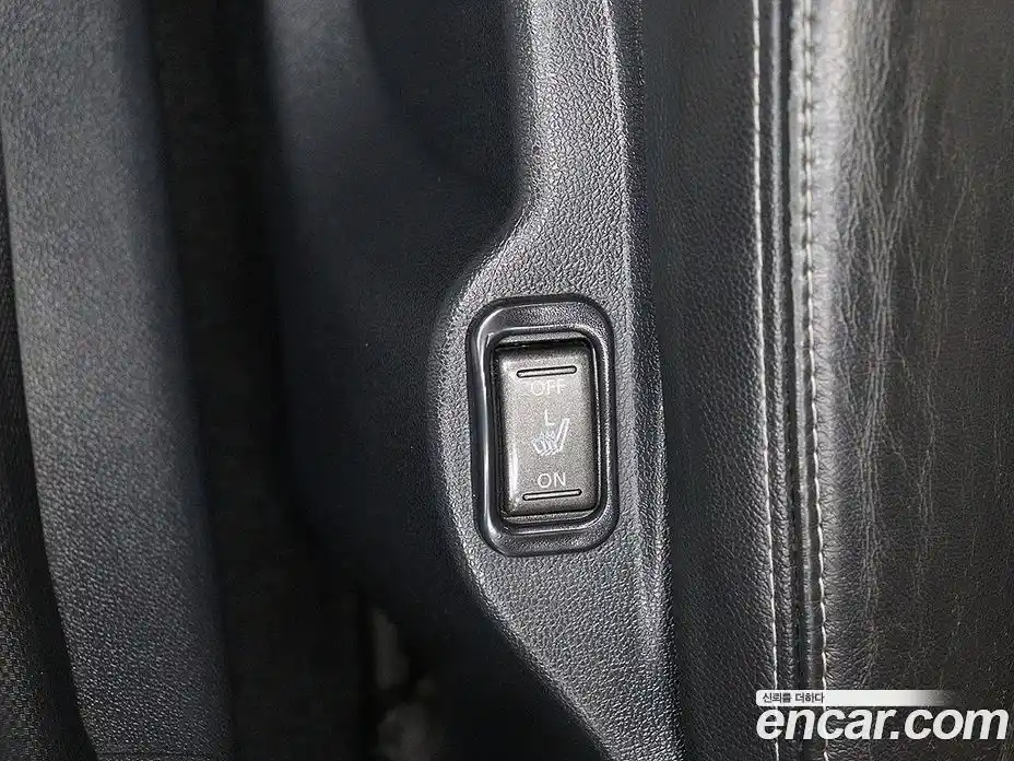 Renault SM3 2016 1.6 гидро в Москве № 1321654, фото 13