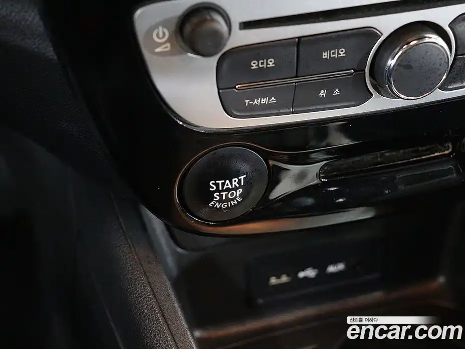 Renault SM3 2016 1.6 гидро в Москве № 1321654, фото 8