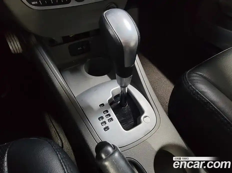 Renault SM3 2010 1.6 гидро в Москве № 1321662, фото 17