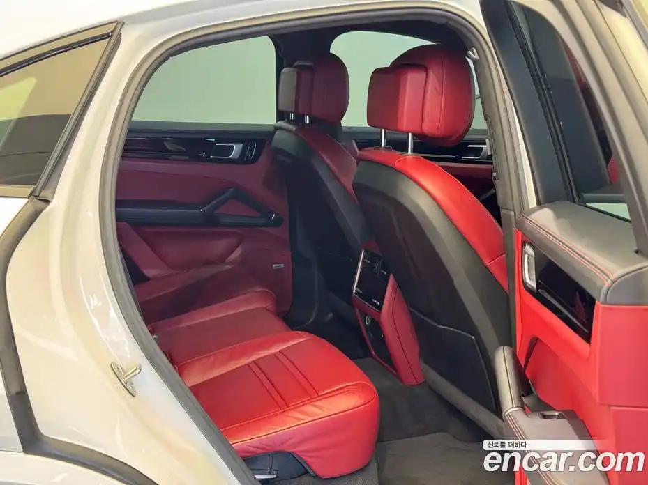 Porsche Cayenne 2020 3.0 гидро в Москве № 1322808, фото 10