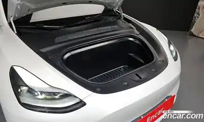 Tesla Model Y 2024 0.2 гидро в Москве № 1323216, миниатюра 6