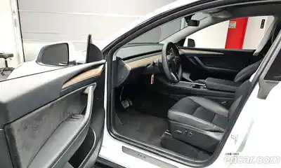 Tesla Model Y 2024 0.2 гидро в Москве № 1323216, миниатюра 10
