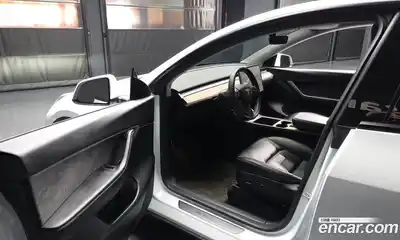 Tesla Model Y 2021 0.2 гидро в Москве № 1323269, миниатюра 10