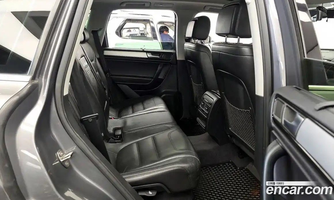 Volkswagen Touareg 2011 3.0 гидро в Москве № 1323497, фото 11