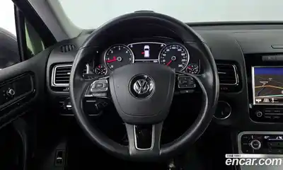 Volkswagen Touareg 2011 3.0 гидро в Москве № 1323497, миниатюра 12