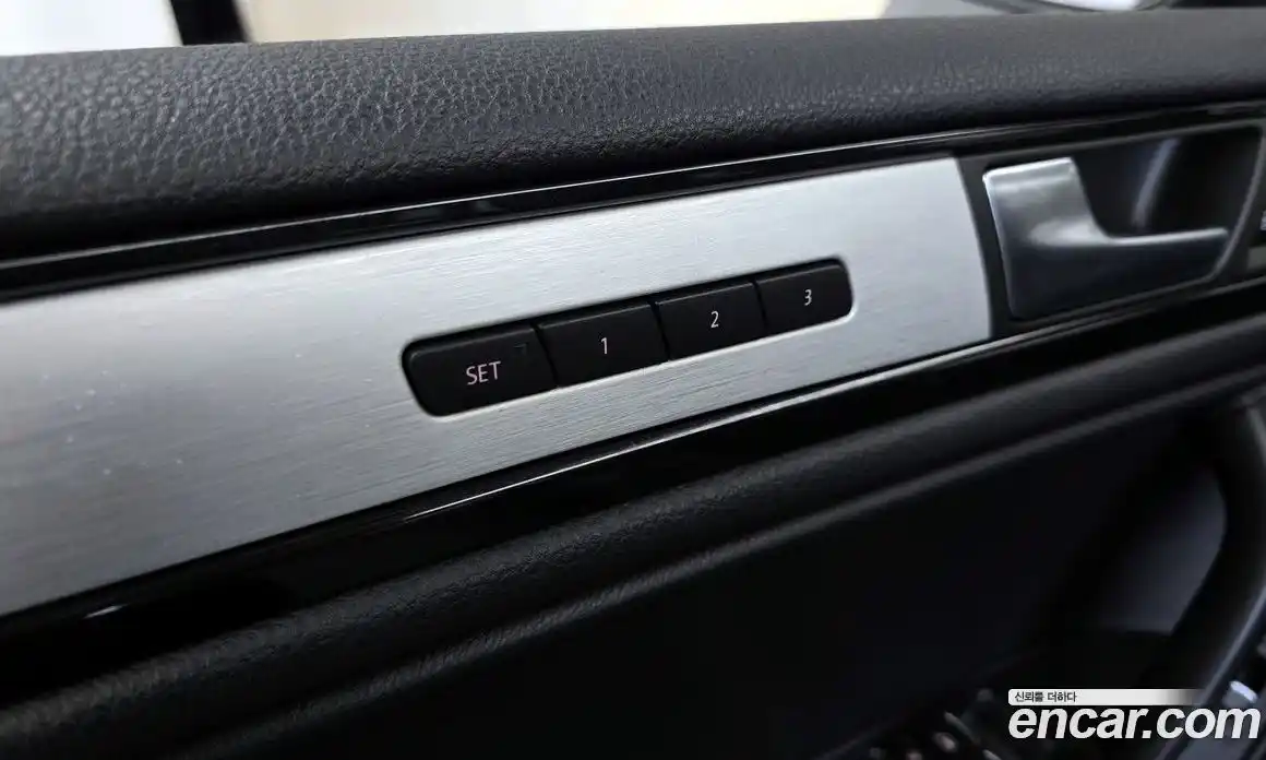 Volkswagen Touareg 2011 3.0 гидро в Москве № 1323497, фото 17