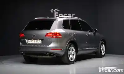 Volkswagen Touareg 2011 3.0 гидро в Москве № 1323497, миниатюра 2