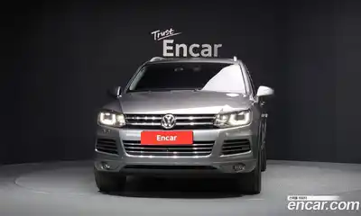 Volkswagen Touareg 2011 3.0 гидро в Москве № 1323497, миниатюра 3