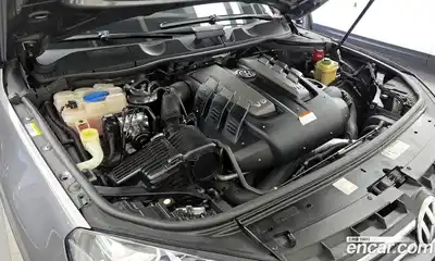 Volkswagen Touareg 2011 3.0 гидро в Москве № 1323497, миниатюра 6