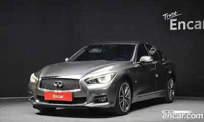 Infiniti Q50, 2015