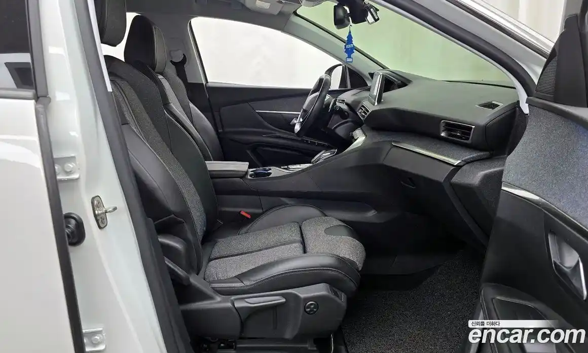 Peugeot 3008 2018 1.6 гидро в Москве № 1324363, фото 11