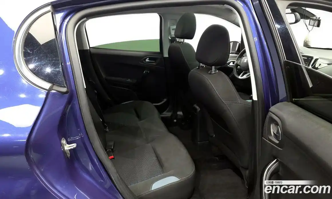 Peugeot 208 2014 1.6 гидро в Москве № 1324377, фото 12