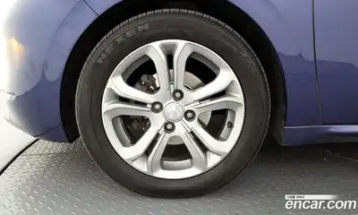 Peugeot 208 2014 1.6 гидро в Москве № 1324377, миниатюра 5