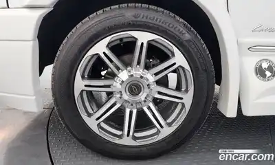 Chevrolet Express Van 2017 6.0 гидро в Москве № 1324582, миниатюра 5